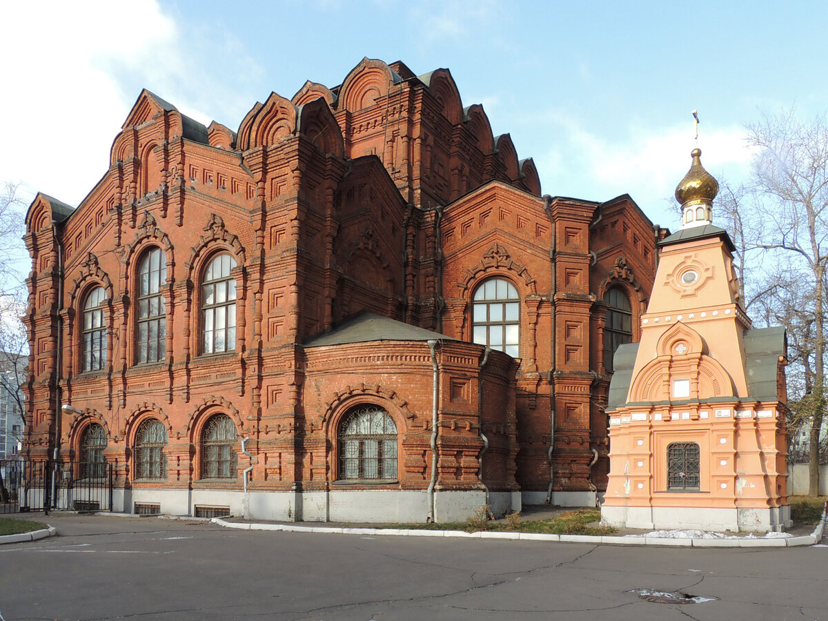 Храмы московской архитектурной школы. Скорбященский монастырь на Новослободской улице. Храм Всемилостивого Спаса (Москва). Храм Всемилостивого Спаса на Новослободской.