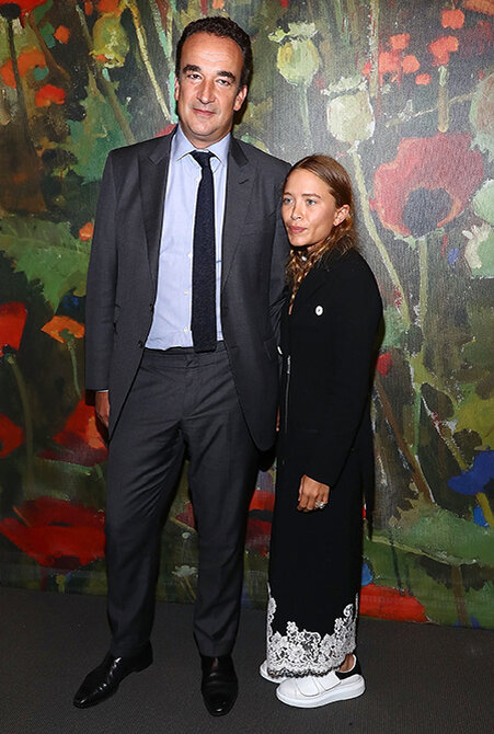 Мэри-Кейт Олсен и Оливье Саркози. источник фото:https://images11.cosmopolitan.ru