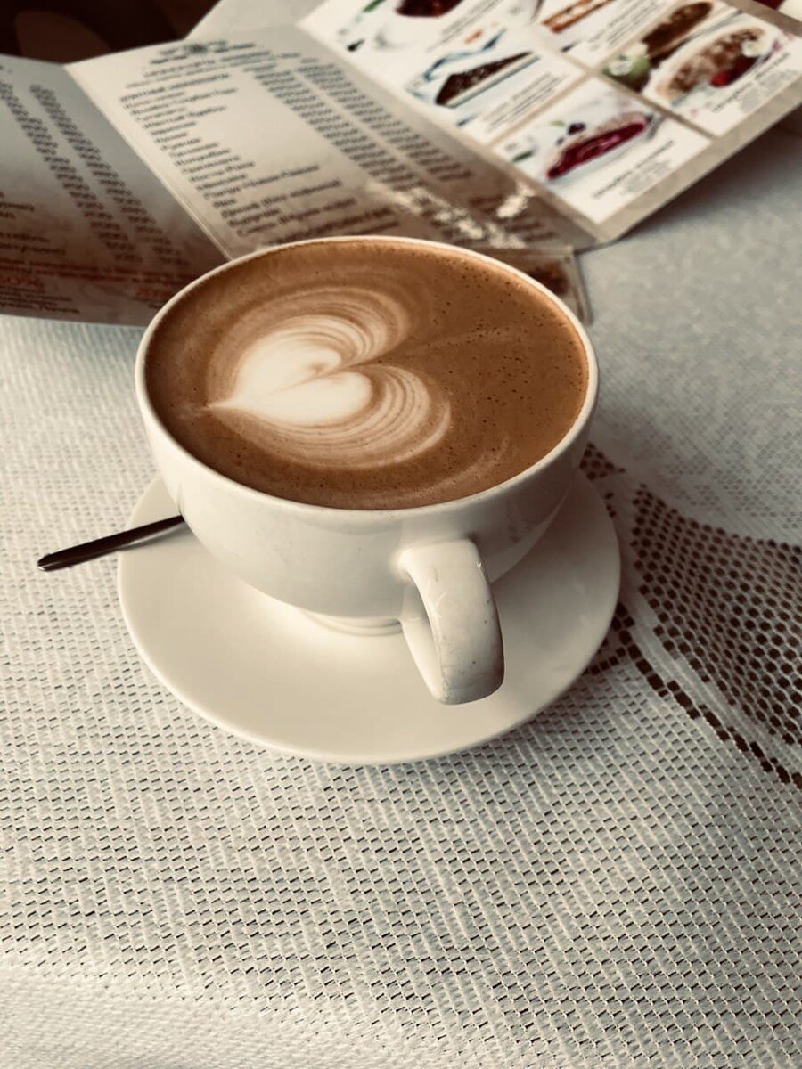 После посещения музея Кофе в Санкт-Петербурге как не выпить капучино?