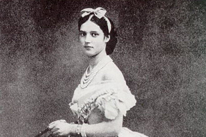 Мария Фёдоровна в юности