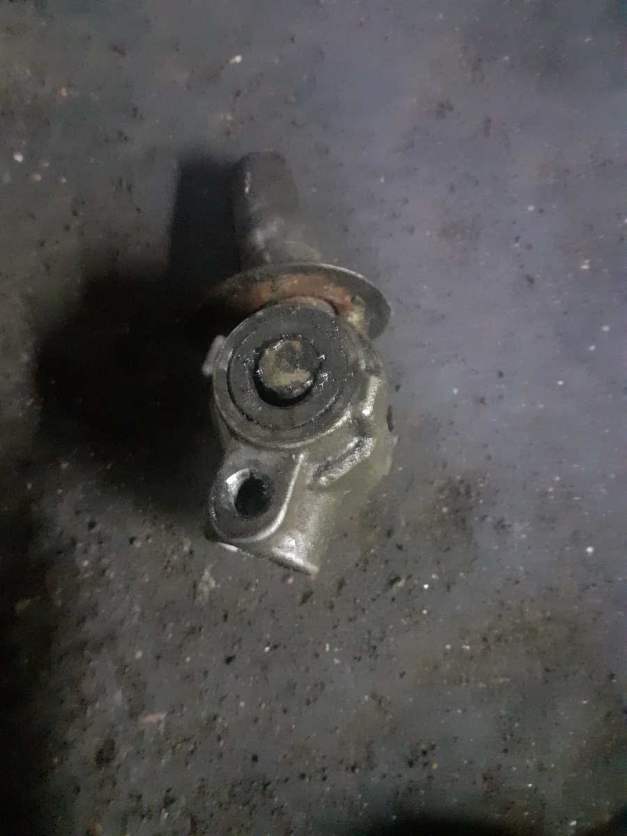 Это карданчик с коробки 10-го семейства.