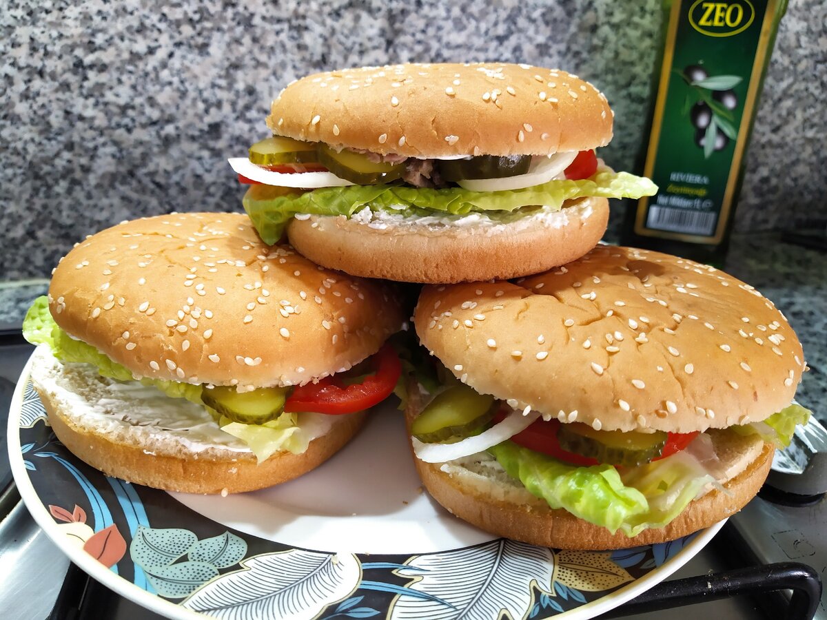 Фото и видео личные.