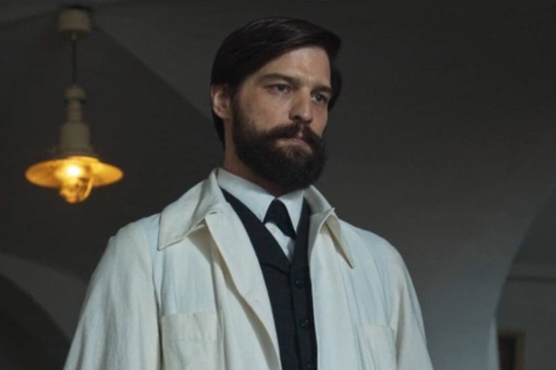 Freud 2020 simbp. Фрейд 2020. Кристоф ф. Фрейд 2020. Фрейд (2020) вк.