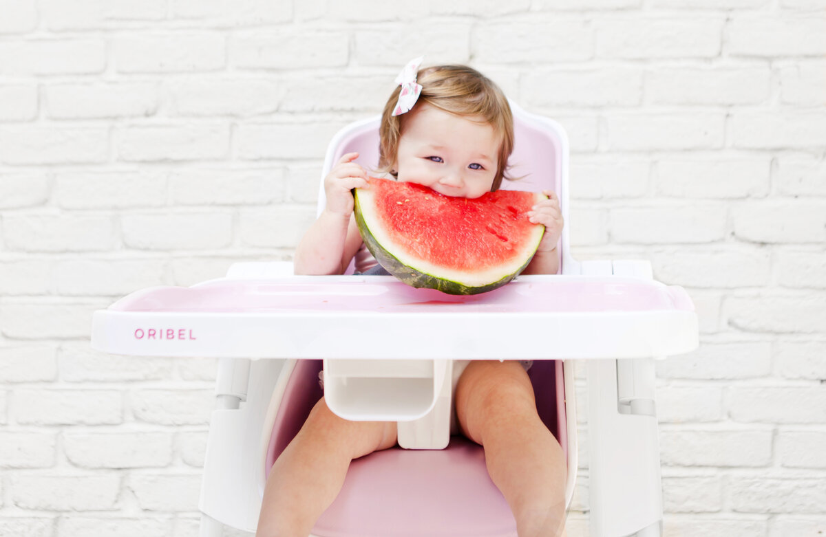 Стульчик для кормления Oribel модель Cocoon в цвете розовое безе