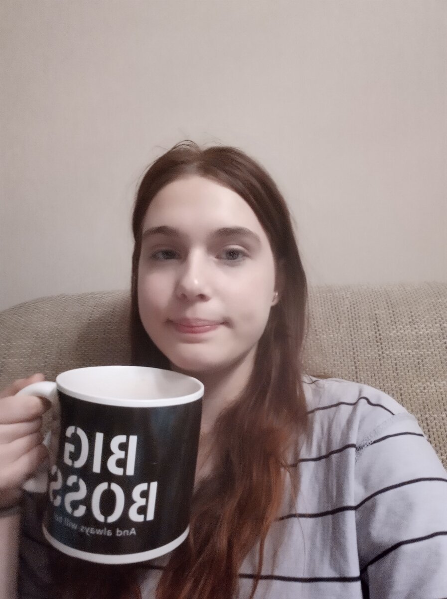 Да, вот так сильно я люблю чай. Зелёный, кстати🍃