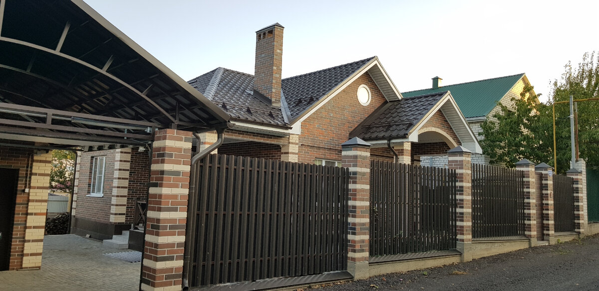 Фасад дома с улицы