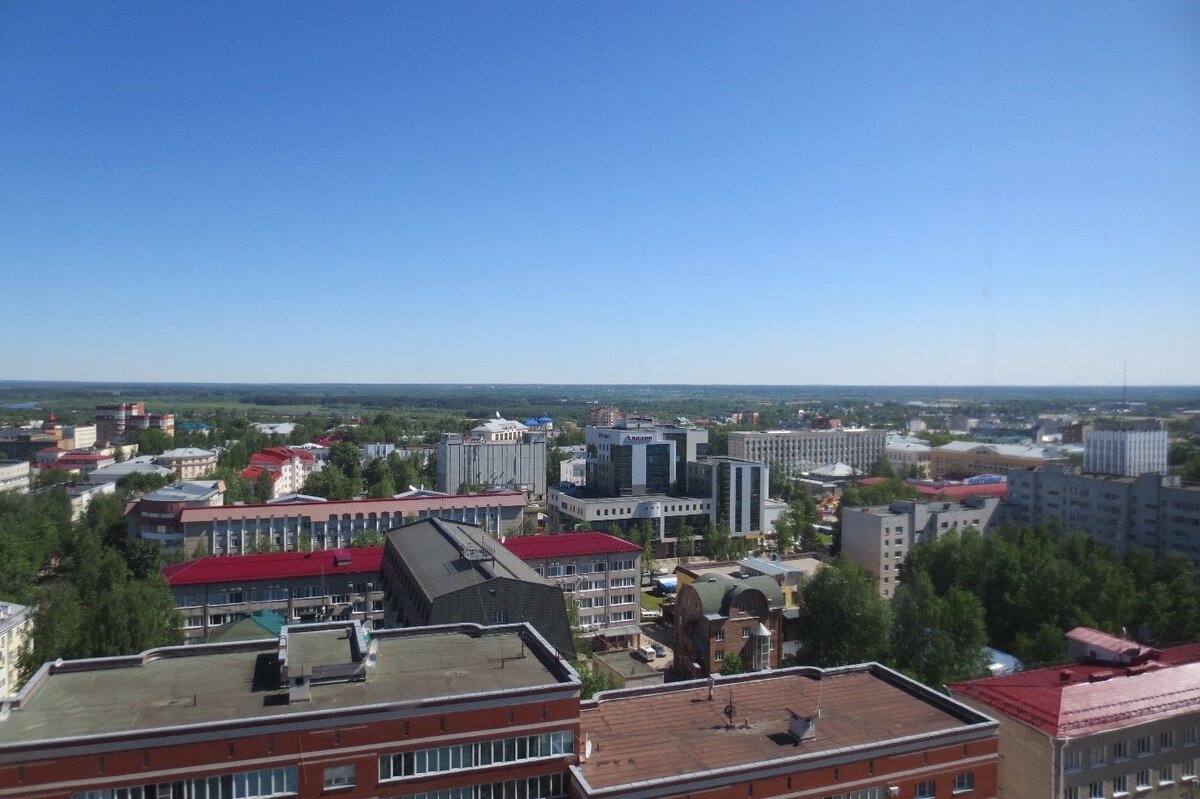 Сыктывкар. Вид с 15 этажа Торгового Двора