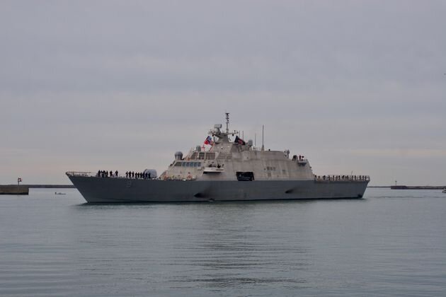    Корабль ВМС США USS Little Rock (cc) Buffaboy