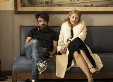 Режиссёр и сценарист Ориол Паоло и актриса Барбара Ленни на съёмках. 