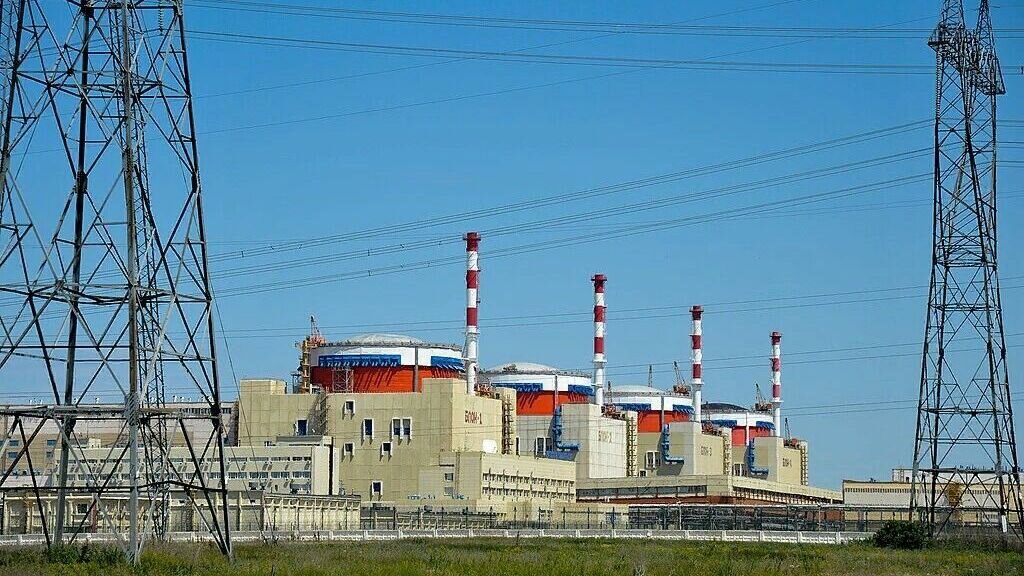     Один человек погиб и еще один пострадал в ходе пожара на Ростовской АЭС 31 декабря, сообщили в «Росэнергоатоме».