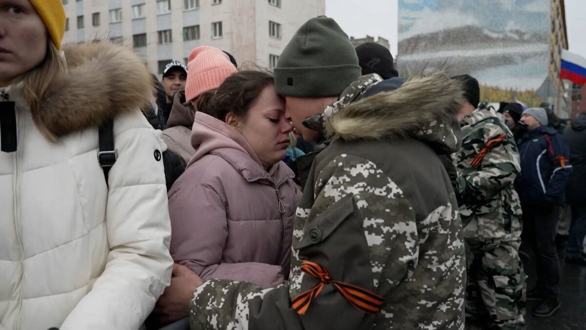 Мобилизация в России. Мобилизованные женщины. Волонтеры спецоперации. Женская мобилизация.