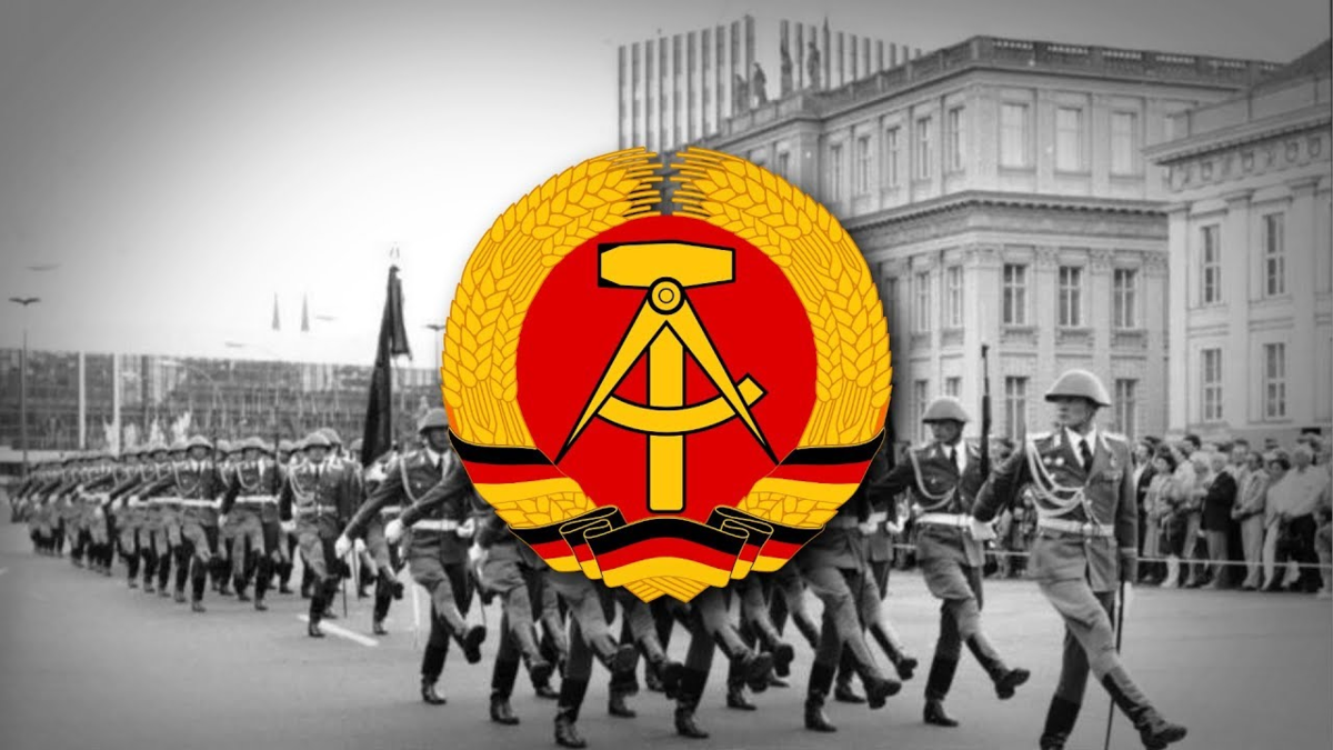 Гдр. Флаг ГДР. Германская Демократическая Республика (ГДР). Германская Демократическая Республика 1949. Флаг нна ГДР.
