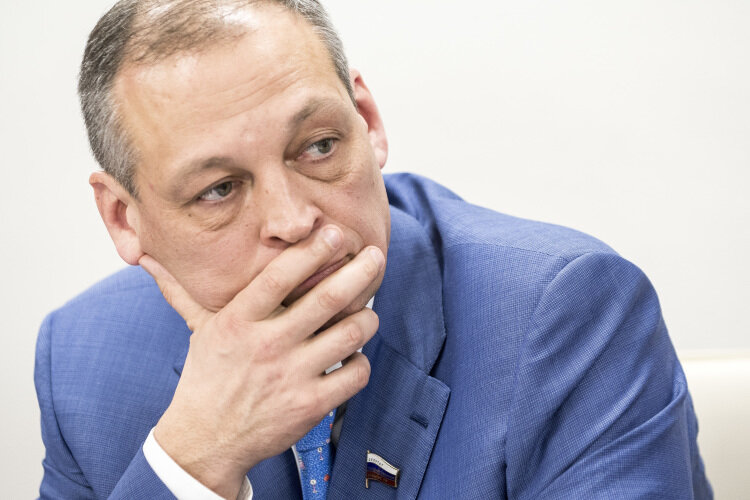   В ближайшее время в центре Казани появится улица Айрата Хайруллина — известного предпринимателя и депутата Госдумы от Татарстана, трагически погибшего при крушении вертолета в феврале 2020 года Фото: «БИЗНЕС Online»