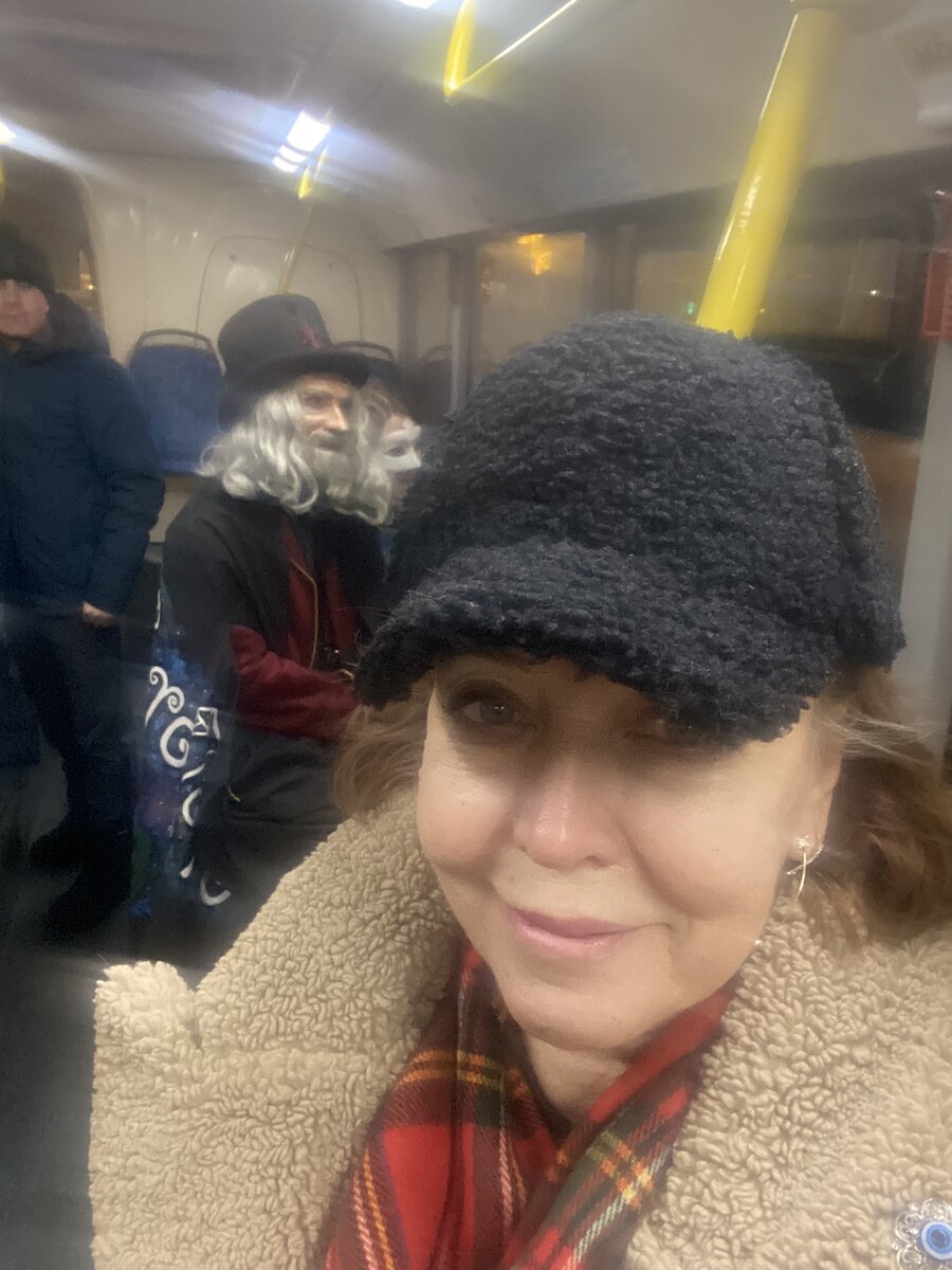 В автобусе М6. Москва