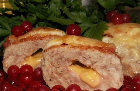    Зразы из индейки с начинкой