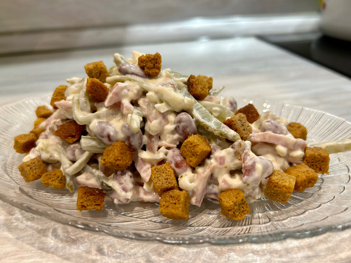 Фото автора. Беспроигрышный рецепт салата, который частенько готовлю на дни рождения и праздники.