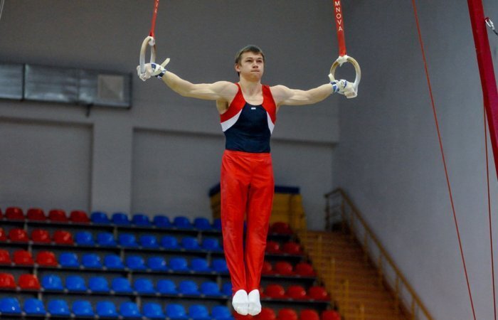 Спортивная гимнастика крест на кольцах Немов