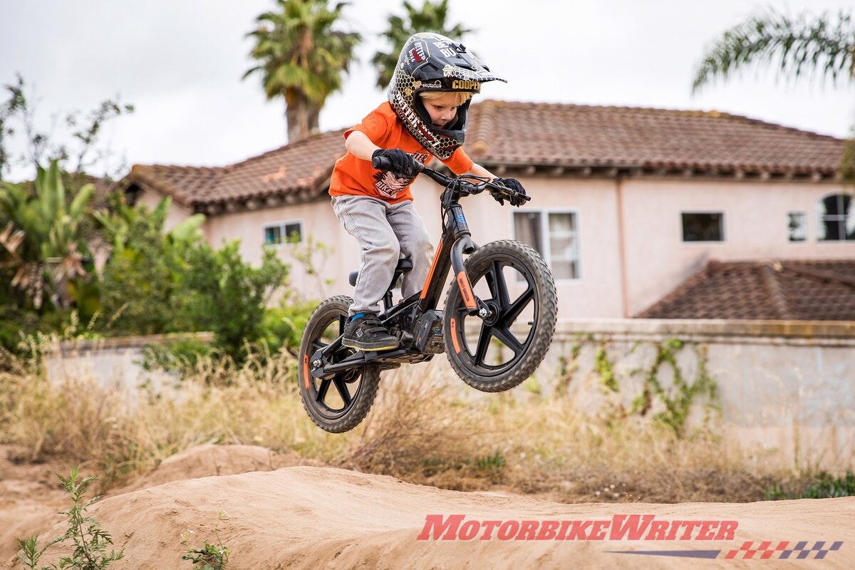 изображение motorbikewriter.com