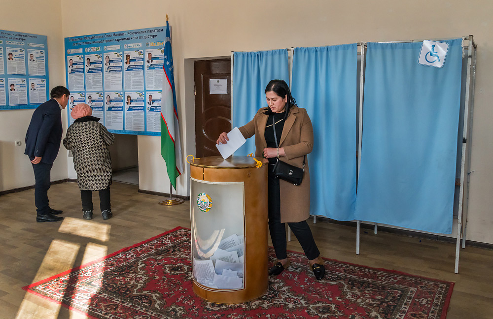 Голосование на выборах в Узбекистане. Фото Андрея Кудряшова, "Фергана"