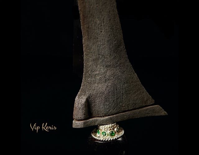 Ритуальный кинжал Крис