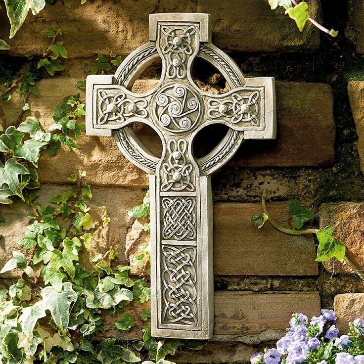 Celtic Cross Кельтский крест. Могильный крест Кельтский. Кельтский крест каменный. Кельтский крест символ Северной Ирландии.