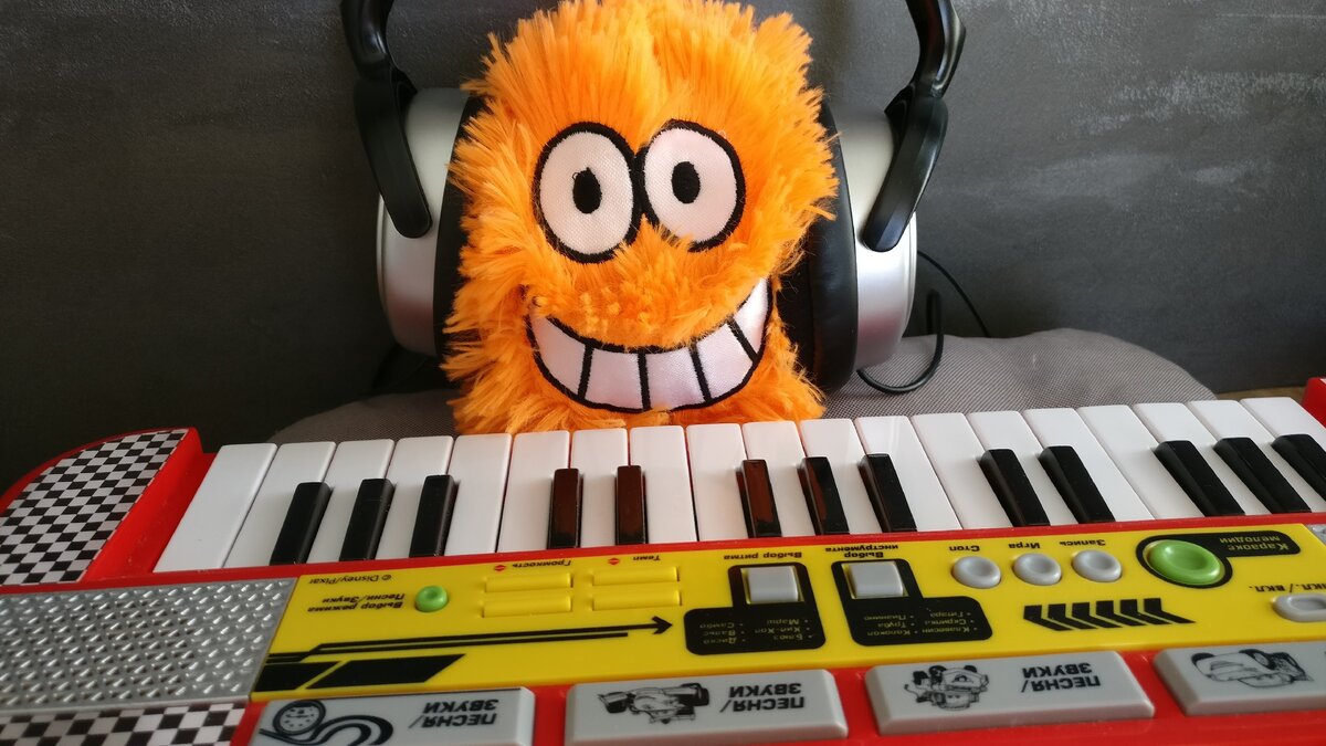 Каверы помогают в развитии молодым музыкантам 