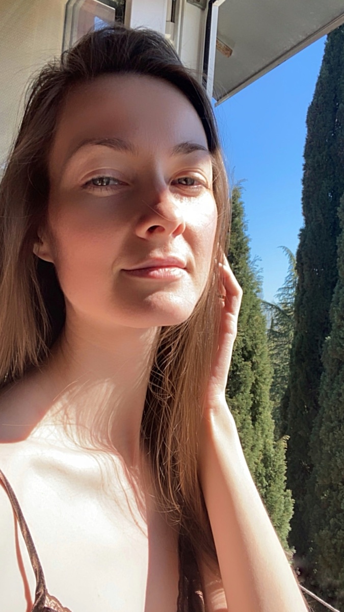 Выбирайте форму карточки, которая вам понравится. Напомню, что я на карантине и делаю фото на балконе ))