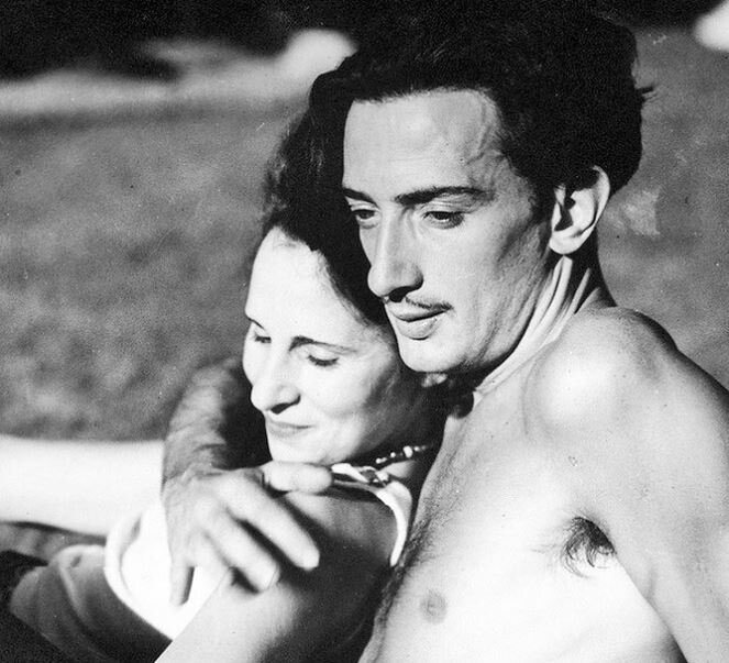 Дали и Гала в санатории Кадакеса, здесь они познакомились 