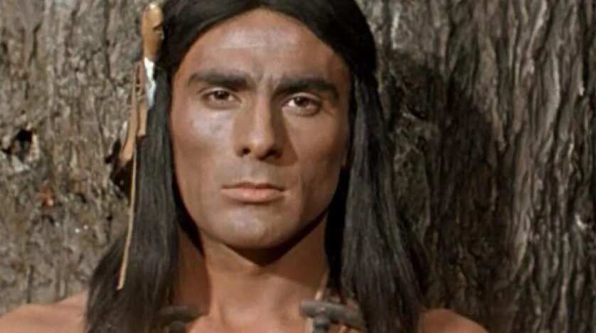 Митич в фильме "Чингачгук - большой змей"