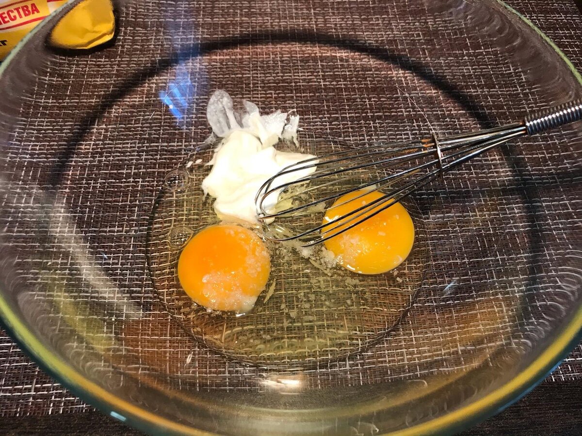 Кабачки в кляре с чесноком на сковороде - рецепт с фото пошагово