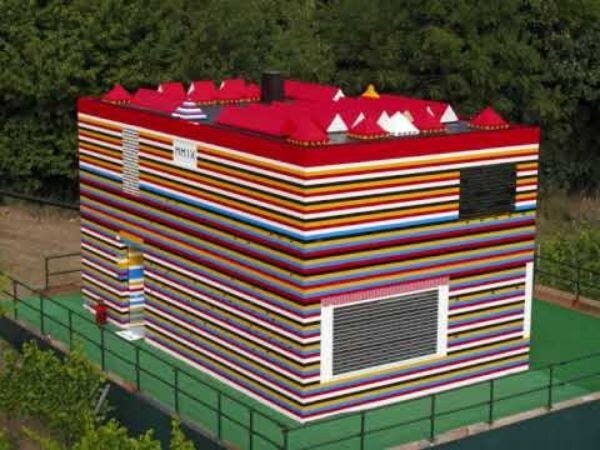 Дом из Лего вид сверху.