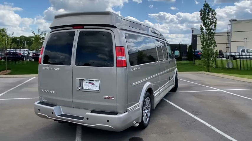 Gmc minivan best sale