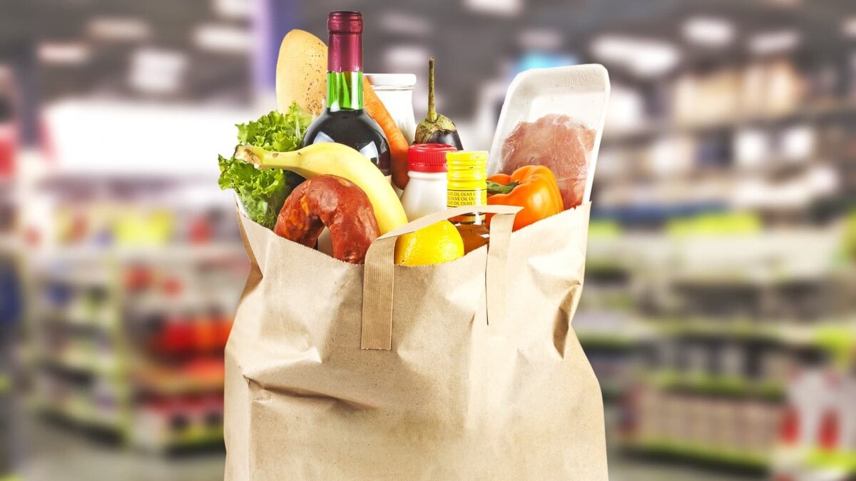 Приобретать продукты самим
