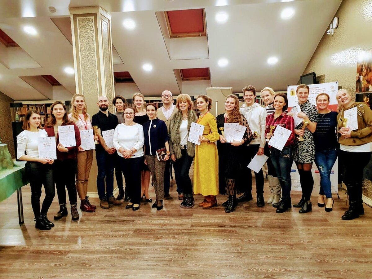 Историко-культурный комплекс «Вятское» имени Е. А. Анкудиновой в Ярославской области в четвертый раз принял Международный музыкальный конкурс молодых исполнителей.