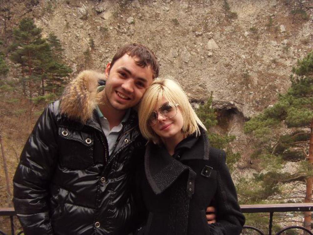 Сокол дом 2 инстаграм. Ольга Сокол дом 2. Оля Сокол и Гобозов. Ольга Сокол дом 2 сейчас. Александр Гобозов и Ольга Сокол.