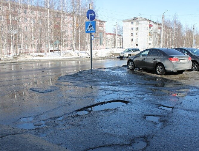 Авария на нефтеюганской трассе. Новости типичный нефтеюганск хмао. Новости типичный нефтеюганск хмао. Новости типичный нефтеюганск хмао. Обрушение зданий.