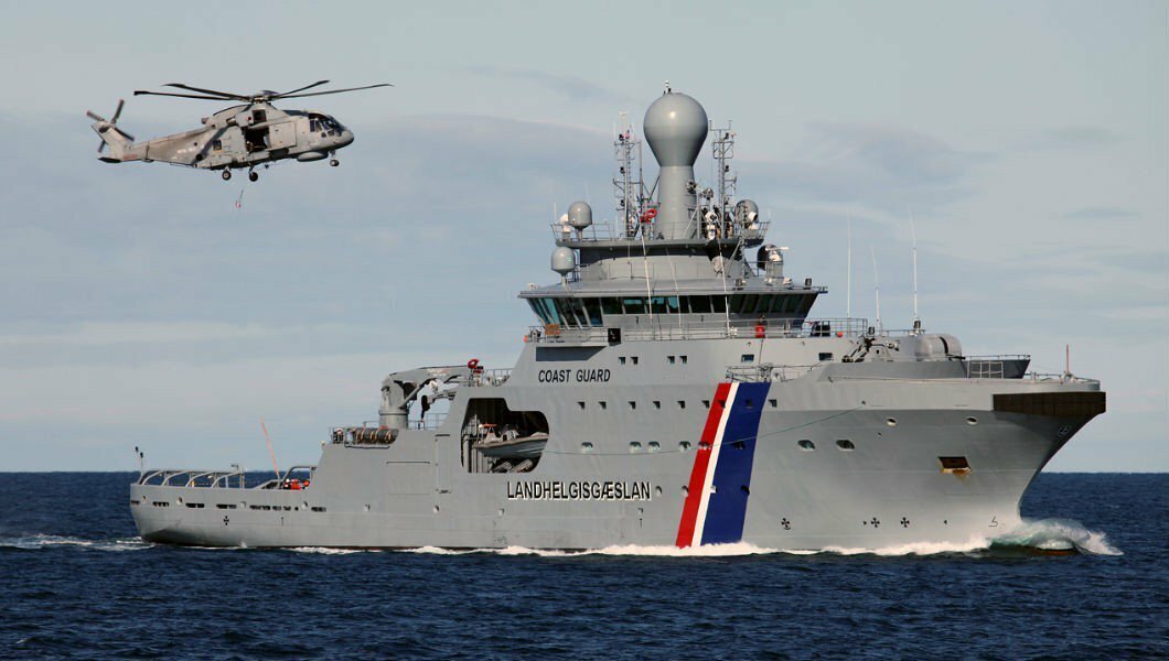 Судно береговой охраны Thor
