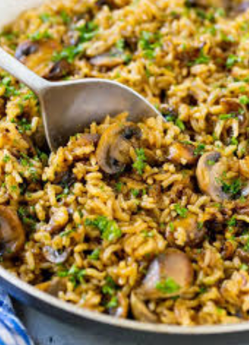 Плов с грибами.