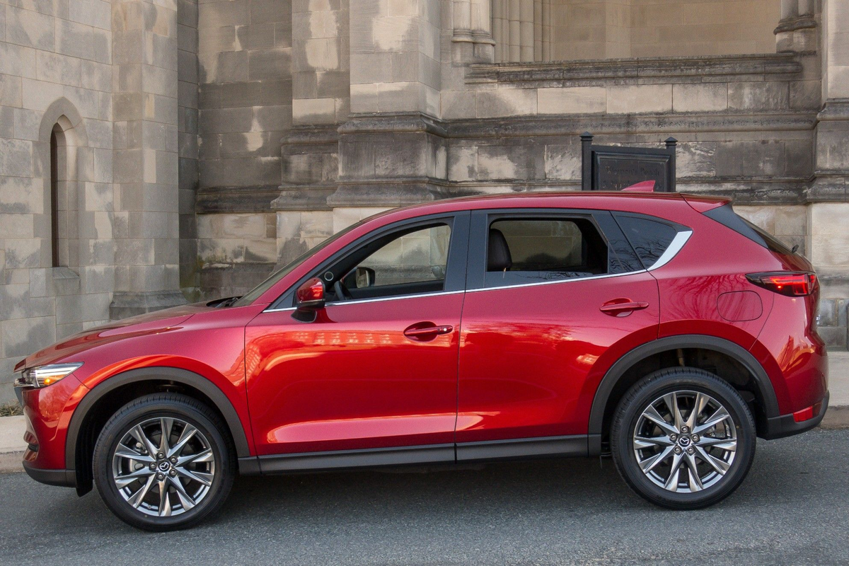 Эти 3 минуса делают Mazda CX-5 плохой» Рассказываю почему не стоит её брать  | АвтоЭксперт | Дзен