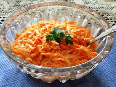 Салат из моркови с чесноком