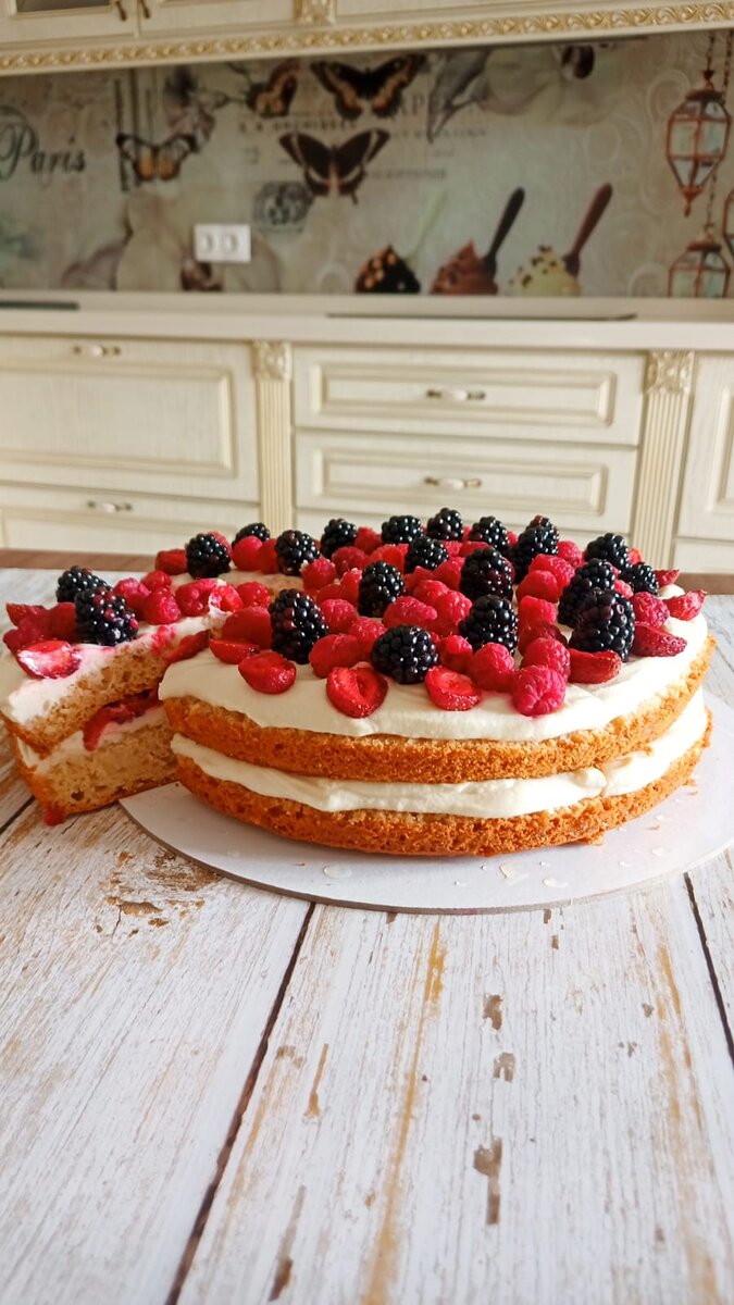 Украшение торта. Летний торт. Красивые торты. Облегченные торты. Красивый яркий торт.