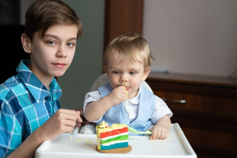 Рома с братом