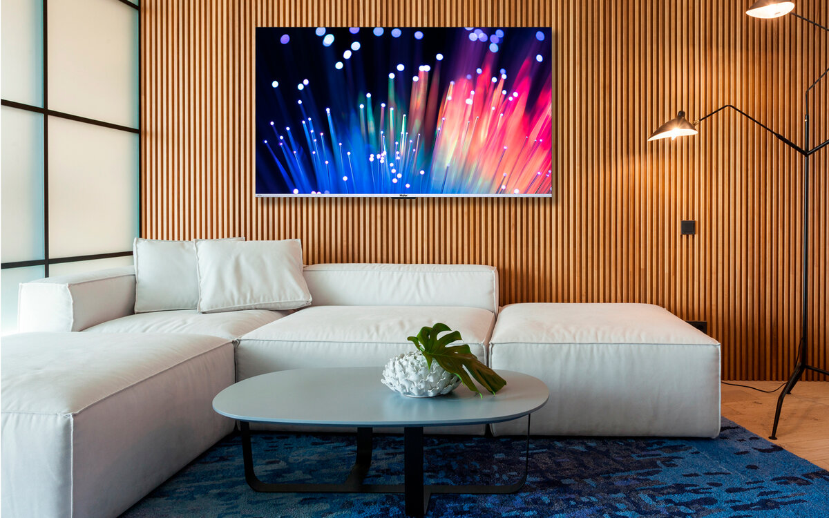 Телевизоры haier s3 50. Самый современный телевизор. Корп для телевизора. Haier s3. Корпус за ТВ.