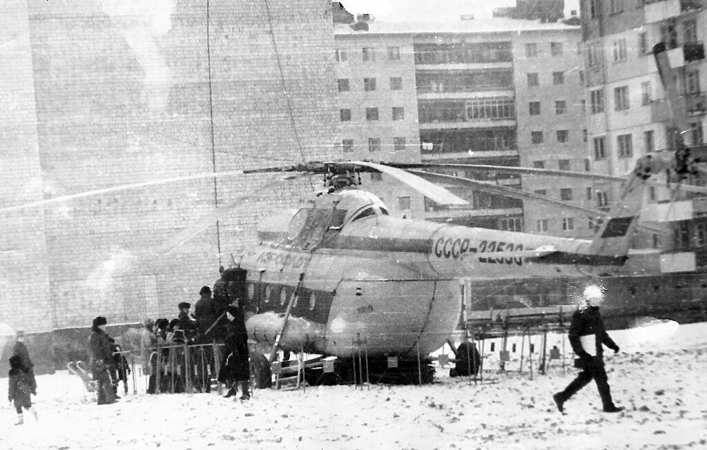 По воспоминаниям норильчан тех лет, у видеосалона был преимущественно детский репертуар с мультфильмами. Октябрь 1988 г.