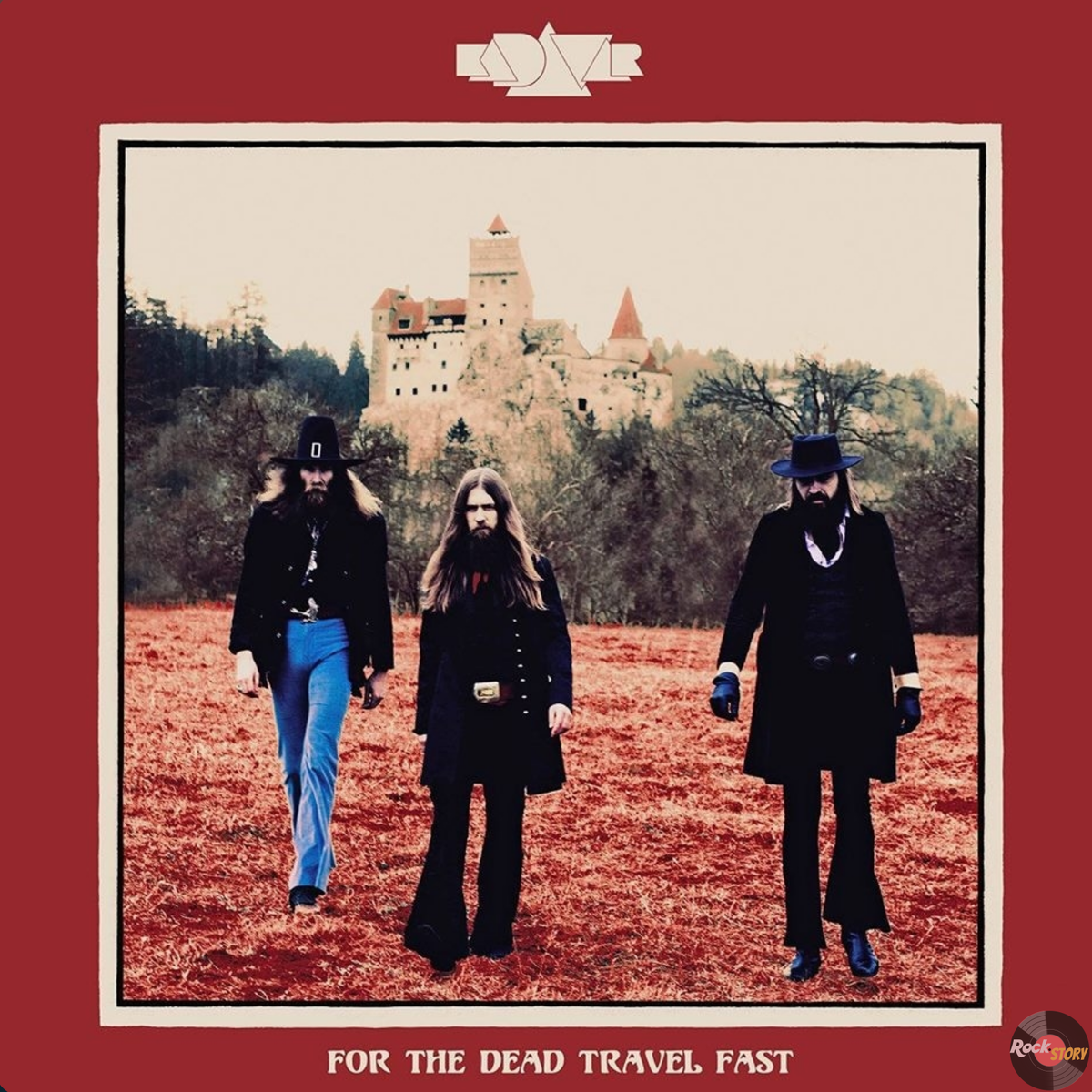 На фотографии обложка альбома For The Dead Travel Fast группы Kadavar