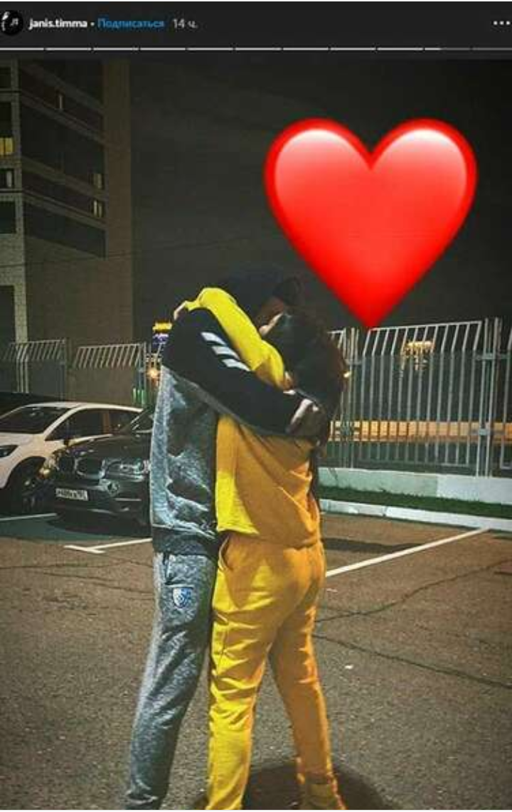 Пара делится своими фото в Инстаграм