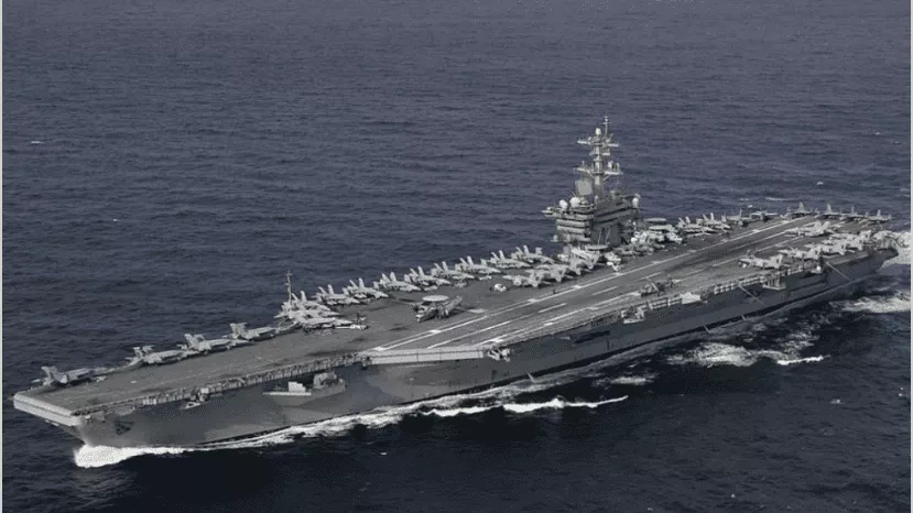 Коронавирус: 1000 военнослужащих были эвакуированы с американского авианосца с 100 случаями заражения