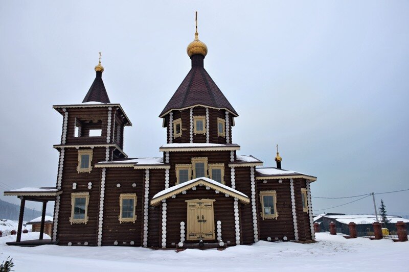 Церковь Успения Пресвятой Богородицы в Мауке вид с северной стороны