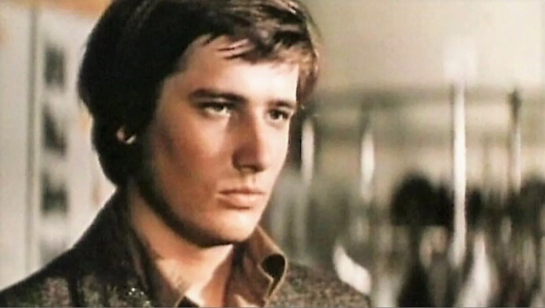 Сергей Насибов в фильме «Школьный вальс» (1978).