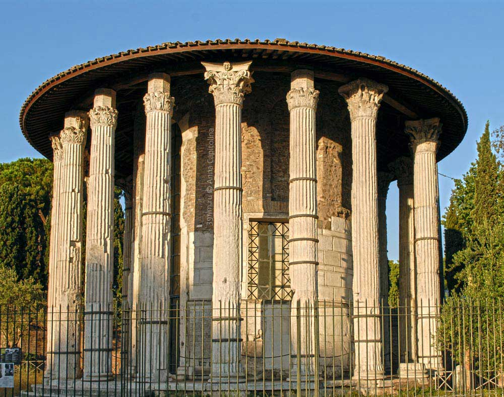 Фото взято на сайте: https://39rim.ru/hram-gerkulesa-pobeditelya-samoe-drevnee-zdanie-rima.html